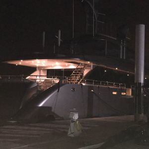 Meet your Posher, Meek